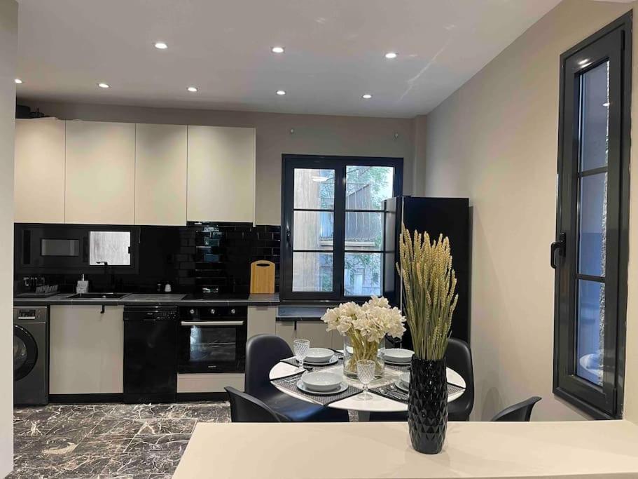 Estia Boutique Apartment Athene Buitenkant foto
