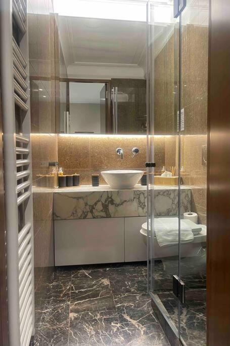 Estia Boutique Apartment Athene Buitenkant foto